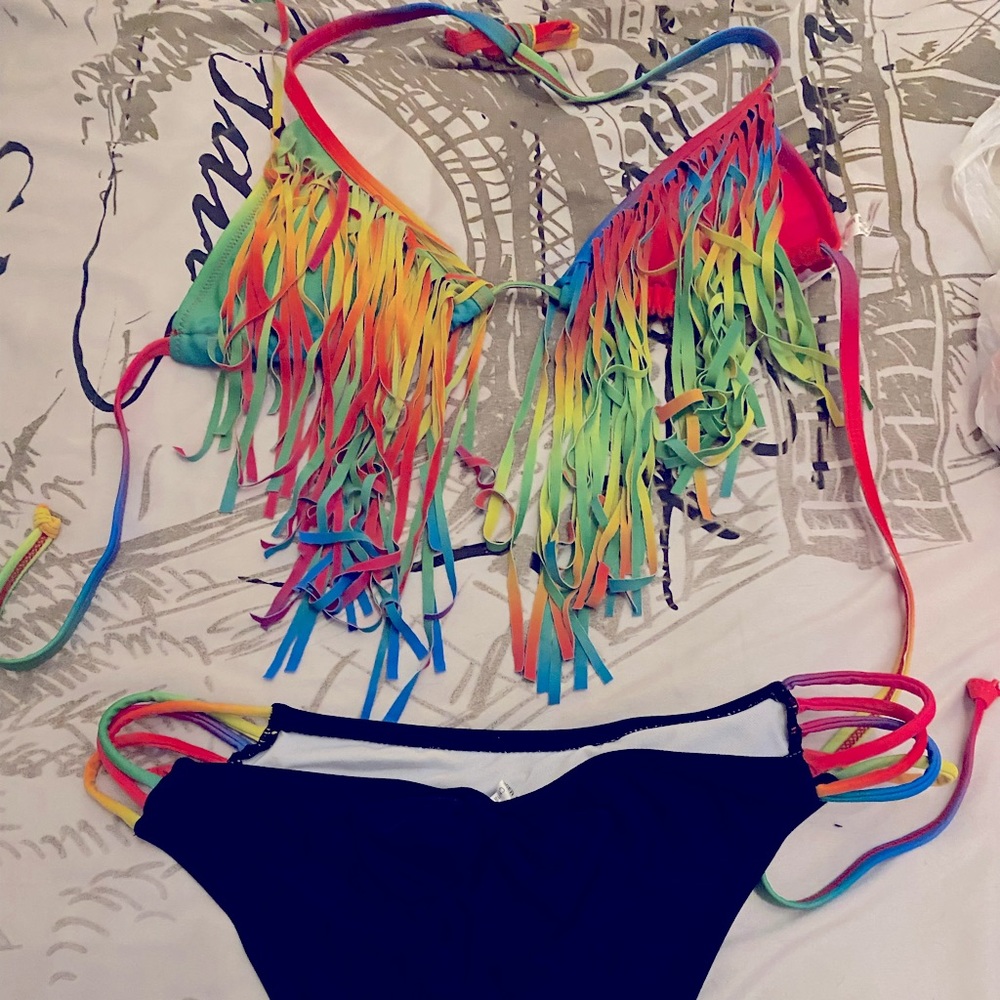 2/$20 New Neon Rainbow🌈 Fringe String Bikini Tie back Junior L Small to medium